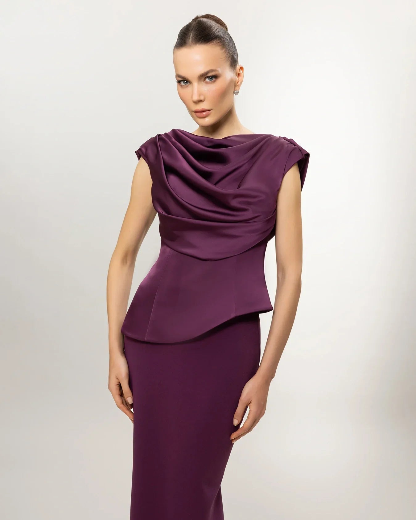 A26028-Drapeli Yaka Peplum Detaylı Balık Abiye Elbise - Kenzel