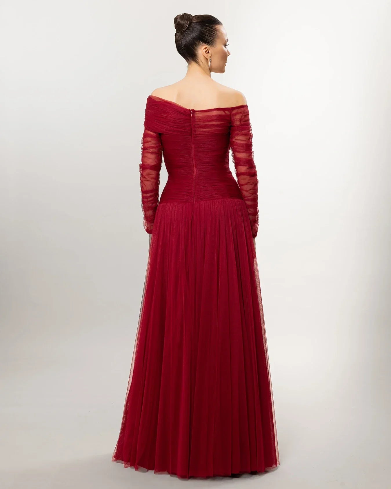 A26111-Düşük Omuz Uzun Kollu Drape Detaylı Abiye - Kenzel