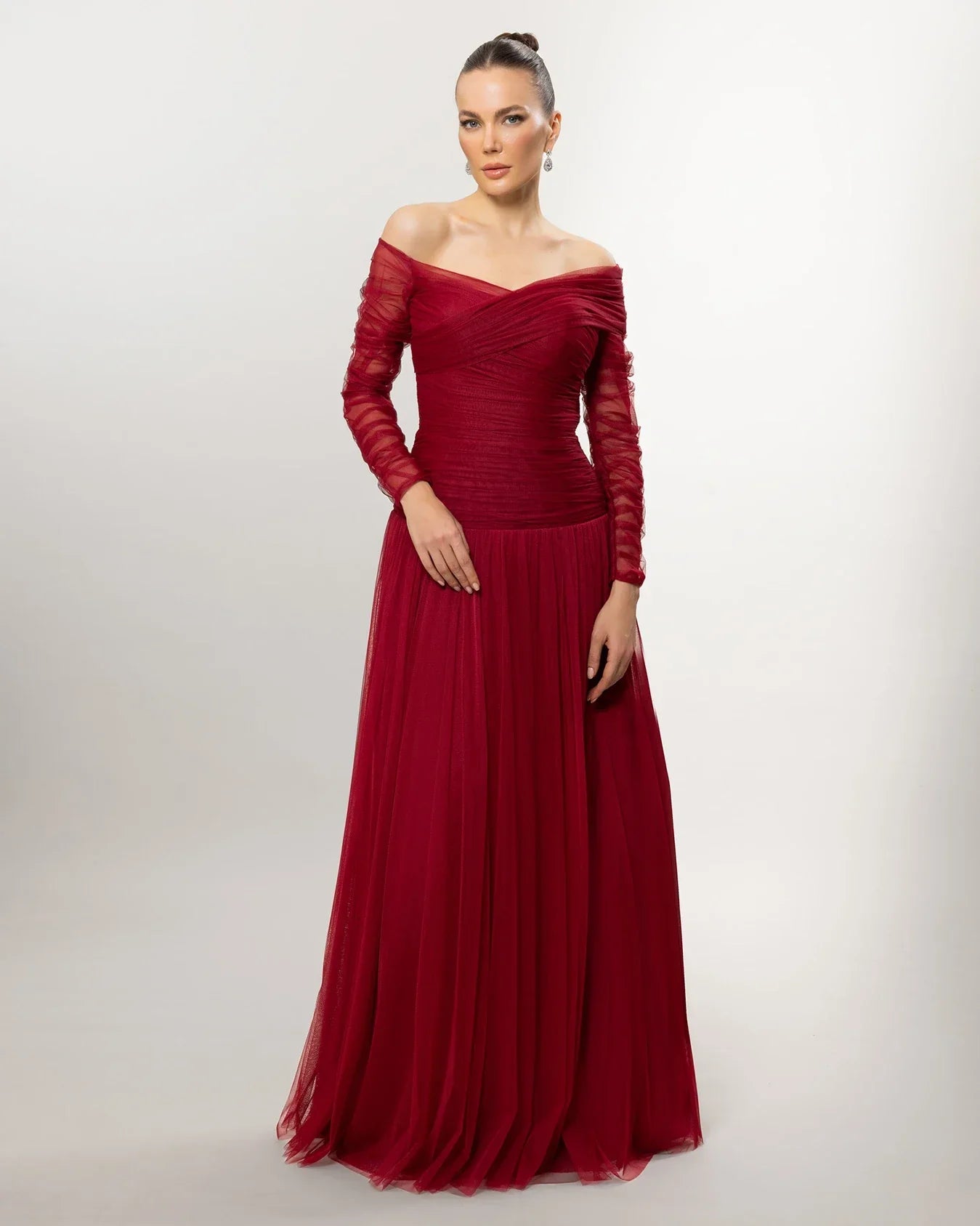 A26111-Düşük Omuz Uzun Kollu Drape Detaylı Abiye - Kenzel