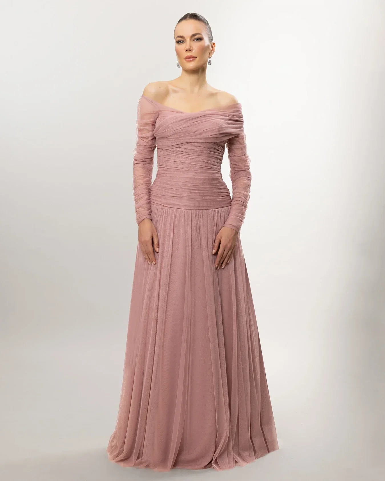 A26111-Düşük Omuz Uzun Kollu Drape Detaylı Abiye - Kenzel